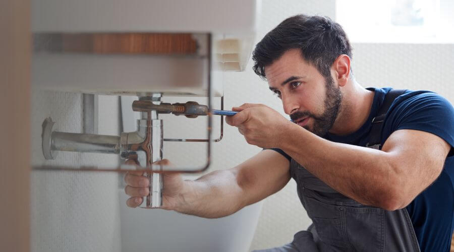 Garbage disposal repair in Lone Tree, IA